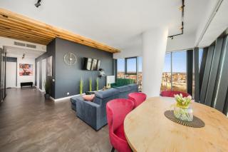 Hanza Tower Apartment no 2210 - 22nd floor, swimming pool, jacuzzi, panorama view - Stettin - 4