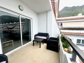 Pambnb - Chic Seaview Apartment with Gym & Kids Park - Bajamar - 1