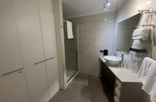 Waterfront 2-bedroom apartment with WiFi, AC in Lakes Entrance - Lakes Entrance - 9