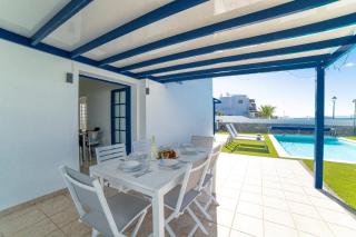 Beautiful Detached Lanzarote Villa 3 Bedrooms Villa Stacruz Bay Stunning Views Close To Amenities Playa Blanca - Playa Blanca - 5