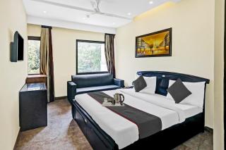 Super Townhouse Prakash continental Near Netaji Subhash Place Metro Station - Neu-Delhi - 9