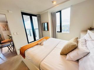 Sky Tower Panorama Suite Luxurious Apartment - Auckland - 6