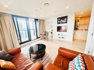 Sky Tower Panorama Suite Luxurious Apartment - Auckland - 9