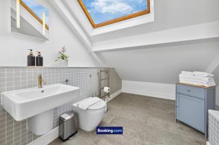 Luxe Farringdon Apartments By Stay Smart Short Lets & Serviced Accommodation London With Free WiFi - London - 6