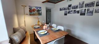 Ferienhaus mit Baukulturpreis in der Südeifel - Ferienhaus TRÄNK - Bettingen - 8