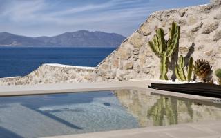 Serene Sea Front Villa pool-hot tub by CalypsoSunsetVillas - Agios Ioannis Mikonos - 3