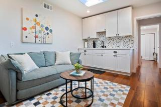 Small Home with Ocean View walk to Restaurants Brewery Shops Beach - 1