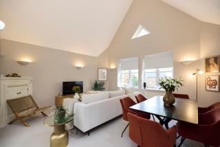 Chiswick Views & Space - Elegant 3BDR Duplex with Parking - Londra - 0
