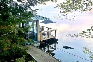 Island Glamping Oasis: Whole Island Vacation Rental on a Lake in Monmouth, Maine - Monmouth - 8