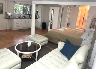 Gin's Rainforest stay -pet friendly - Mount Tamborine - 7