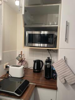 Gin's Rainforest stay -pet friendly - Mount Tamborine - 5