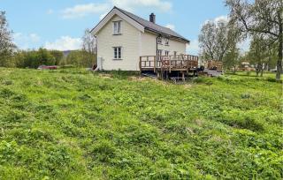 Lovely Home In Inndyr With Wifi - Inndyr - 0