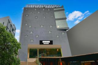 Super Townhouse Sapphire Star Chappan Market - Indore - 0