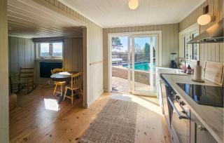 Beautiful Home In Gressvik - Gressvik - 4