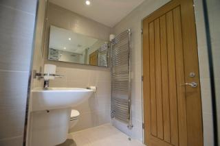 Rondene Luxury Cottage with Covered Hot Tub - 1