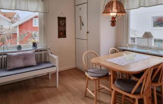 3 Bedroom Amazing Home In Dyrön - Stora Dyrön - 6