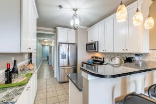 Smith Mountain Lake Retreat with Resort Amenities! - 6