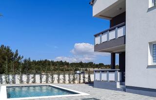 Amazing Apartment In Vrsi - Vrsi - 0
