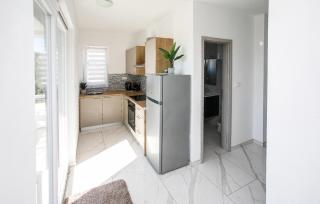 Amazing Apartment In Vrsi - Vrsi - 8