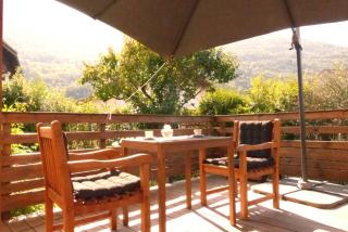 Au Ptit bonheur avec parking motos et vélos et petit déjeuner inclus - 1