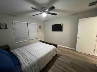 Get cozy in this Renovated home by the Villages - Lady Lake - 5