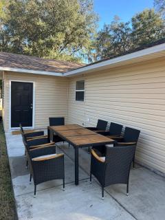 Get cozy in this Renovated home by the Villages - Lady Lake - 4
