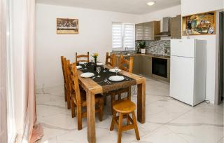 Gorgeous Apartment In Vrsi - Vrsi - 7
