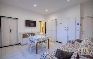2 Bedroom Gorgeous Apartment In Recco - Recco - 4
