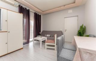 Lovely Apartment In Biograd Na Moru - Biograd na Moru - 8
