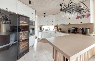 Nice Home In Furulund With Sauna - Furulund - 4
