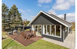 4 Bedroom Nice Home In Ebeltoft - Ebeltoft - 1
