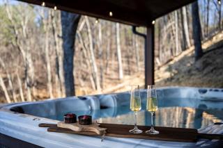 NEW Luxury Family Retreat Pool Pickleball Sleep 24 - Sevierville - 7