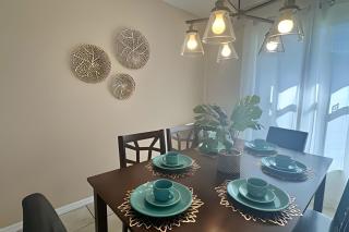 10 Minutes to Disney! Pool Home Large Lot - 2