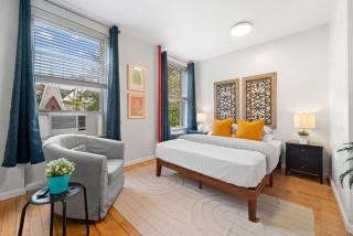 Convenient 2BR - Walking distance to Times Square - New York - 4