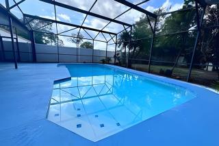 10 Minutes to Disney! Pool Hom, Large Backyard - 0