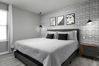 *NEW* Luxury Decorated Amazing Resort Pool Home - 3