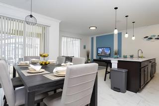 Luxurious Home w/ Pool Near Disney - 5