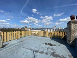 Lesley House - Gillingham - 9