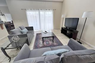 Lakeview Pool Spacious Villa - 5