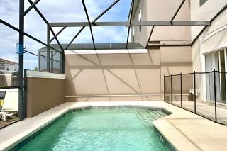 Bella Vida Resort Pool Home near Disney - 5