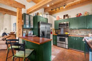 654 W San Francisco - Santa Fe - 2