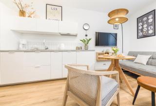 Rest Best Apartments - Jeżyce, Szamarzewskiego - prywatny garaż, self check in 24h - Poznań - 3