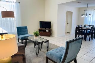 Huge Lot, Private Pool Home Centrally Located - 8