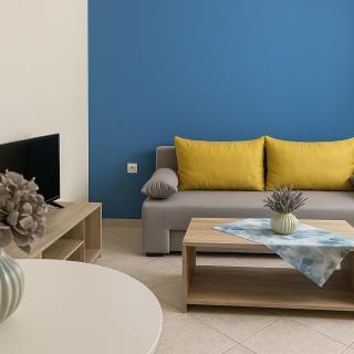 The blue house! - Mitilene - 0