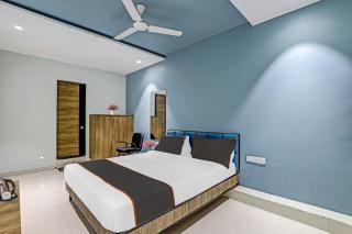 Collection O Ospite Hotel - Surat - 8