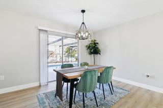 Luxury getaway, relax, and recharge! - Spring Hill - 6