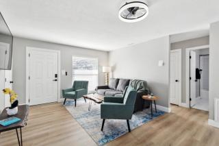 Luxury getaway, relax, and recharge! - Spring Hill - 5