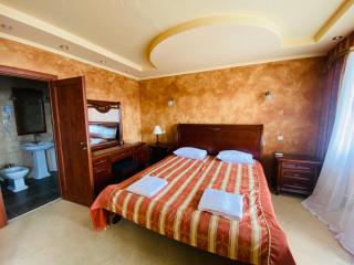 Intourist-Zakarpattia Hotel - Uzhhorod - 5