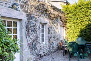 212 - Maison en pierre de 5 chambres située entre les stations balnéaires d'Erquy et de Fréhel - Plurien - 2