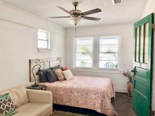 Surf Shack - Steps to the beach, lush fenced backyard by Beach Haven Vacation Rentals - 5